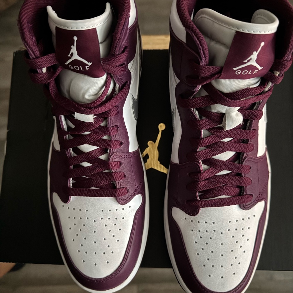 (SOLD)Jordan Men's Sneakers - White and Burgundy